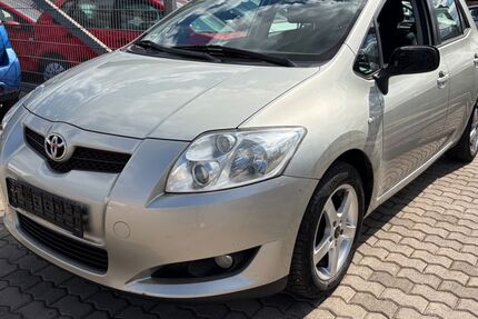 Toyota Auris 150.000 km 3.450 &euro; Saarlouis 66740