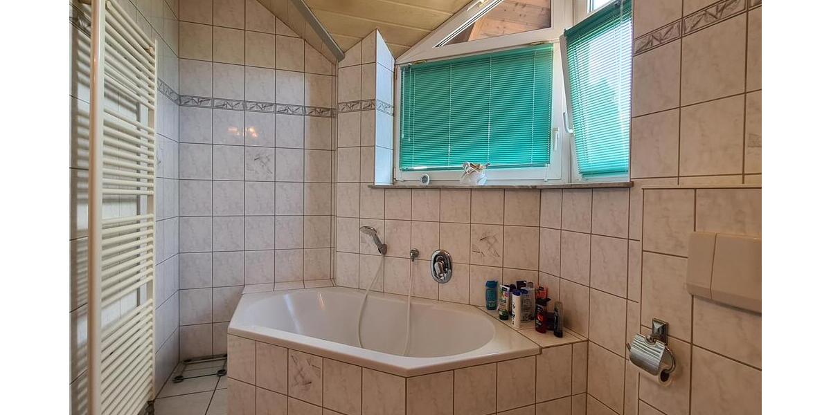 Mediterran gestaltetes Einfamilienhaus in schöner Stadtrandlage - Einfamilienhaus Zweibrücken | Angebot:21312569