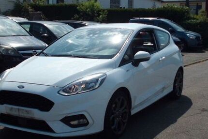 Ford Fiesta 70.600 km 8.999 &euro; Ensdorf 66806