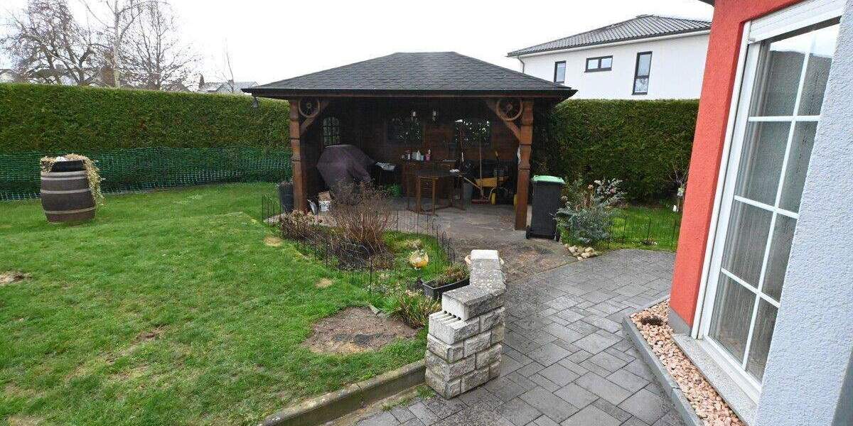 Einfamilienhaus Dillingen / Diefflen Diefflen - 3 Zimmer, 128 m&sup2;, 549.000&euro; | Angebot:25778628