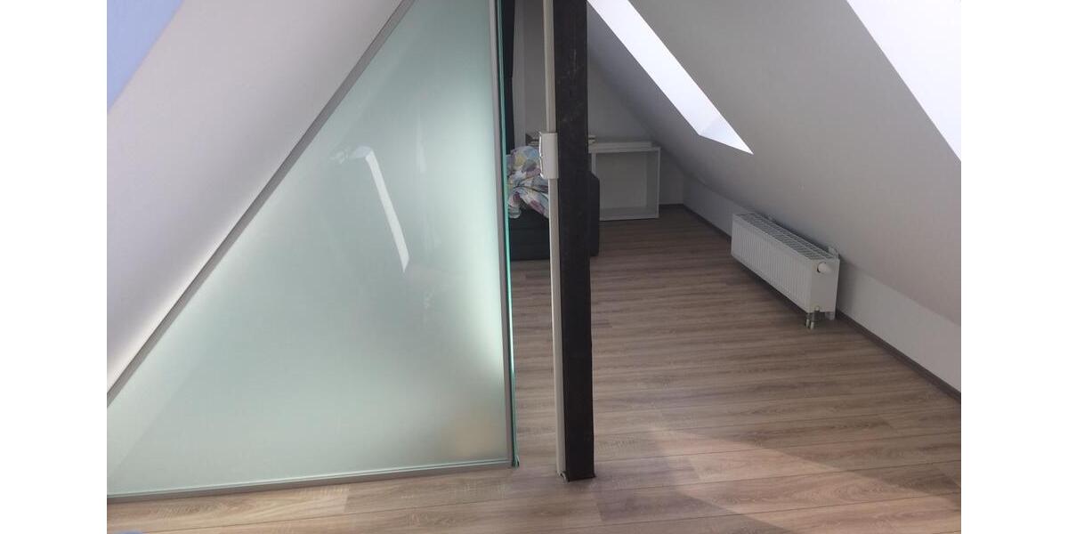 Etagenwohnung Saarbrücken Kieselhumes - 9 Zimmer, 240 m&sup2;, 244.000&euro; | Angebot:25902650