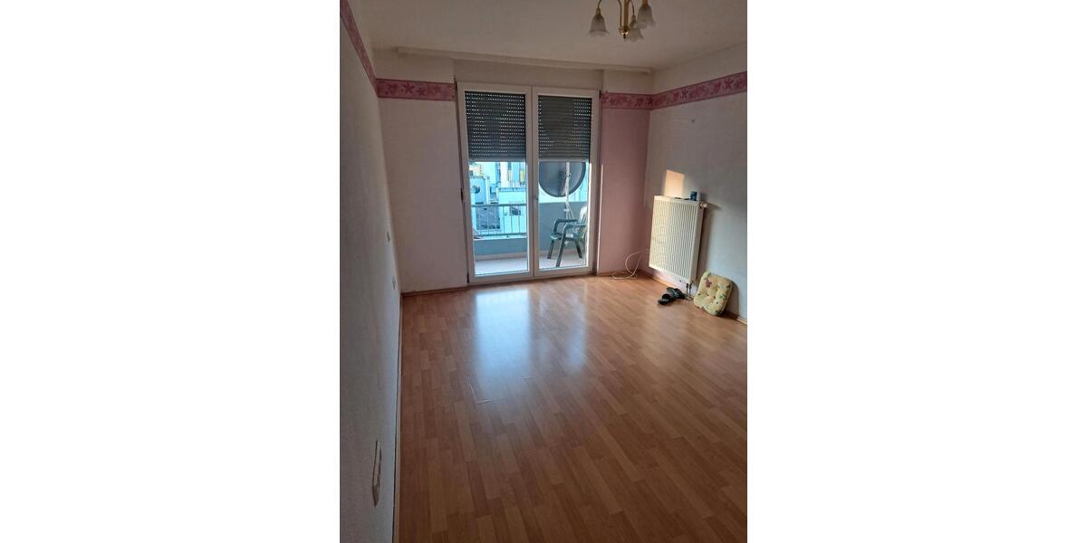 Reihenhaus Saarbrücken Malstatt - 5 Zimmer, 137 m&sup2;, 340.000&euro; | Angebot:25637471