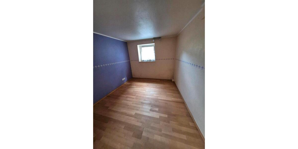 Mehrfamilienhaus, Wohnhaus Heusweiler - 6 Zimmer, 230 m&sup2;, 500.000&euro; | Angebot:27010130