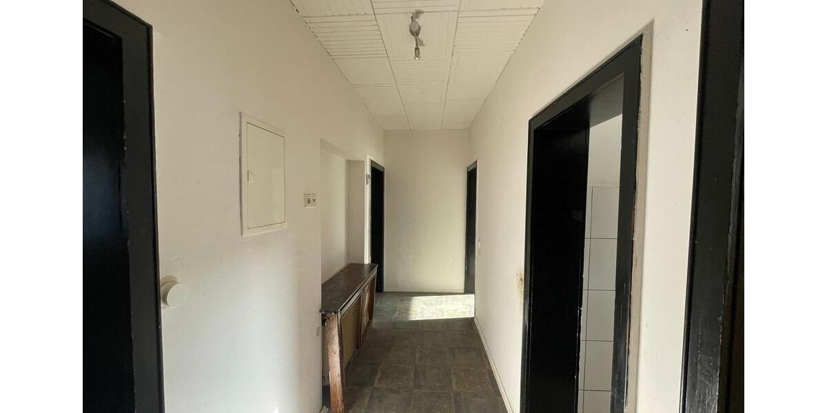 Erdgeschoßwohnung Sankt Wendel - 3 Zimmer, 110 m&sup2;, 750&euro; | Angebot:25408158