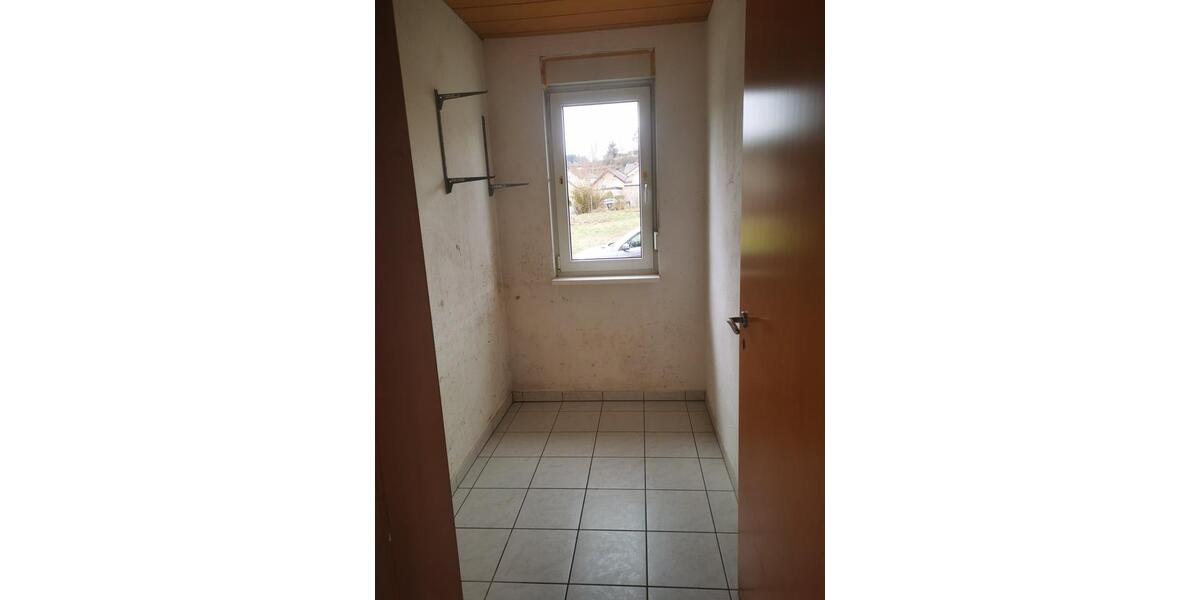 Doppelhaushälfte Nalbach - 6 Zimmer, 185 m&sup2;, 238.000&euro; | Angebot:25511209