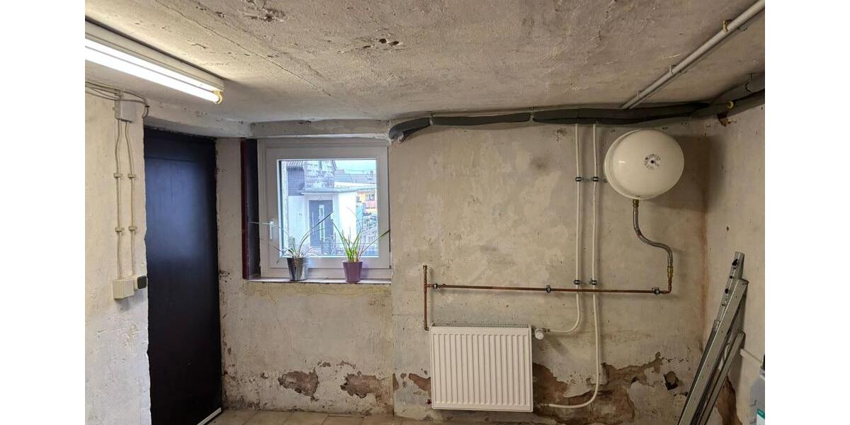 Doppelhaushälfte Saarbrücken Dudweiler - 4 Zimmer, 96 m&sup2;, 185.000&euro; | Angebot:25723028