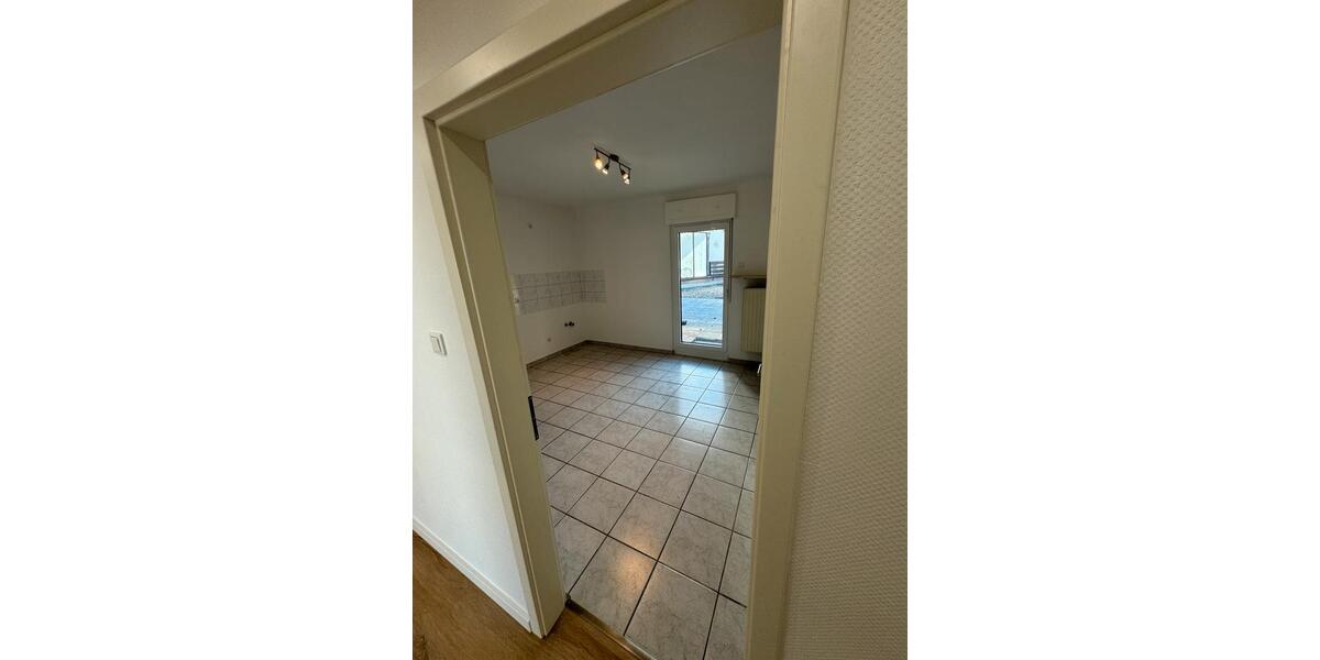 Etagenwohnung Eppelborn - 3 Zimmer, 125 m&sup2;, 1.100&euro; | Angebot:26653369