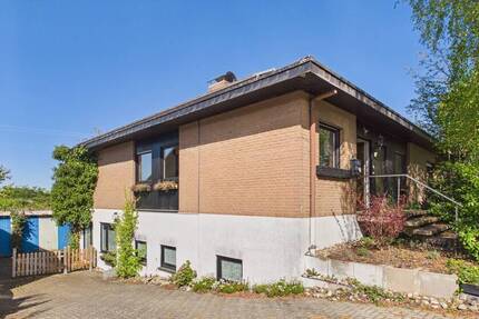 Haus Ottweiler / Lautenbach Lautenbach - 8 Zimmer, 174 m&sup2;, 228.000&euro; | Angebot:26514929