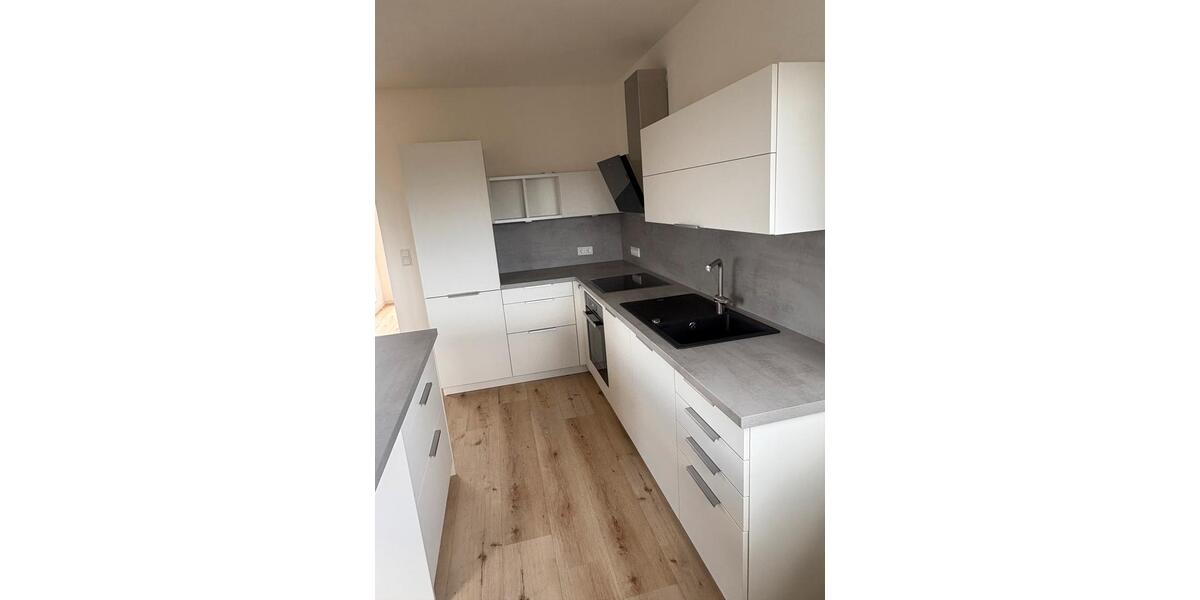 Dachgeschoßwohnung Saarlouis - 3 Zimmer, 80 m&sup2;, 770&euro; | Angebot:25945411