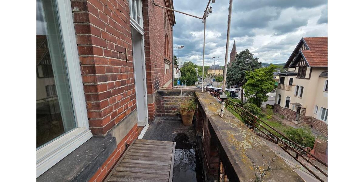 Etagenwohnung Saarbrücken St. Arnual - 3 Zimmer, 102 m&sup2;, 1.100&euro; | Angebot:26685978