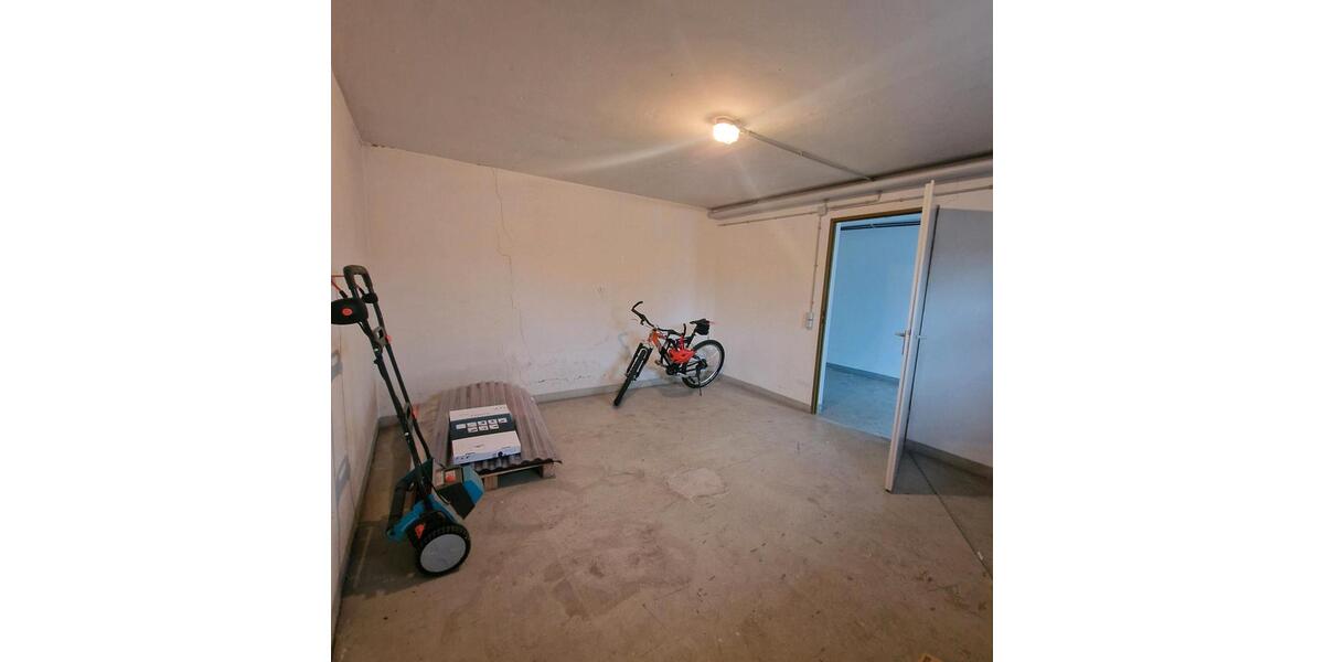 Erdgeschoßwohnung Waldmohr - 3 Zimmer, 76 m&sup2;, 1.000&euro; | Angebot:25906879