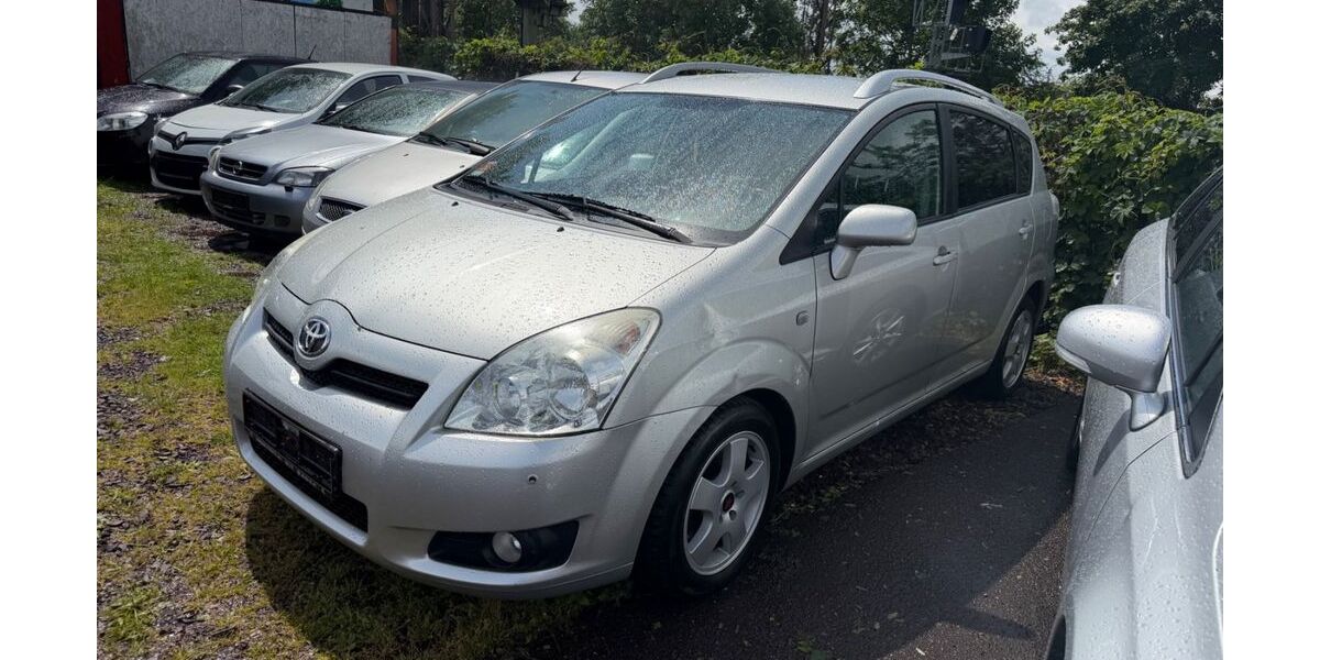 Toyota Corolla Verso 265.000 km 2.999 &euro; Saarlouis 66740