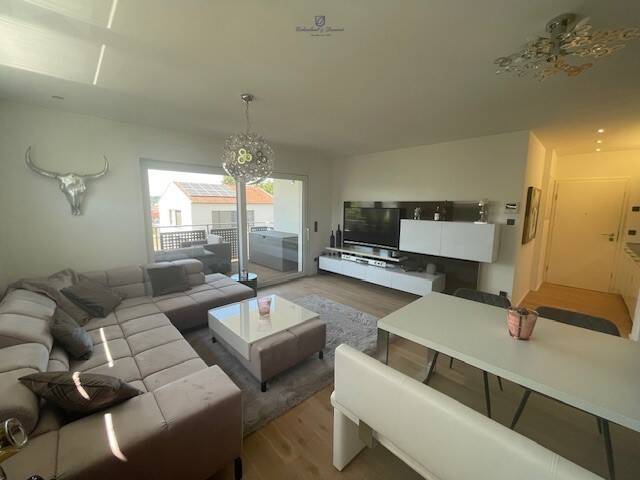 Etagenwohnung Saarbrücken / Am Homburg St Johann - 4 Zimmer, 117 m&sup2;, 450.000&euro; | Angebot:25697929