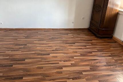 Wohnung Saarbrücken Brebach-Fechingen - 1 Zimmer, 35 m&sup2;, 630&euro; | Angebot:27532689