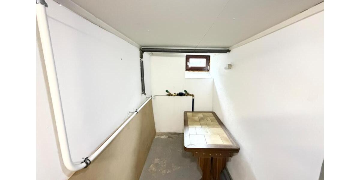 Doppelhaushälfte Wallerfangen - 7 Zimmer, 150 m&sup2;, 1.050&euro; | Angebot:25886369