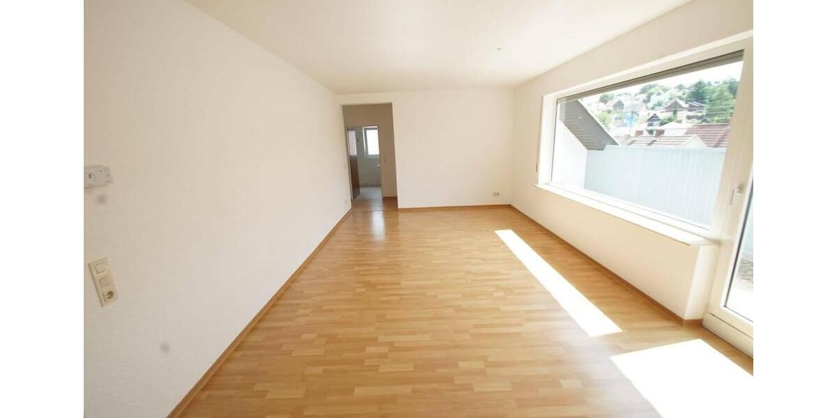 Dachgeschoßwohnung Friedrichsthal - 4 Zimmer, 90 m&sup2;, 158.000&euro; | Angebot:25869976