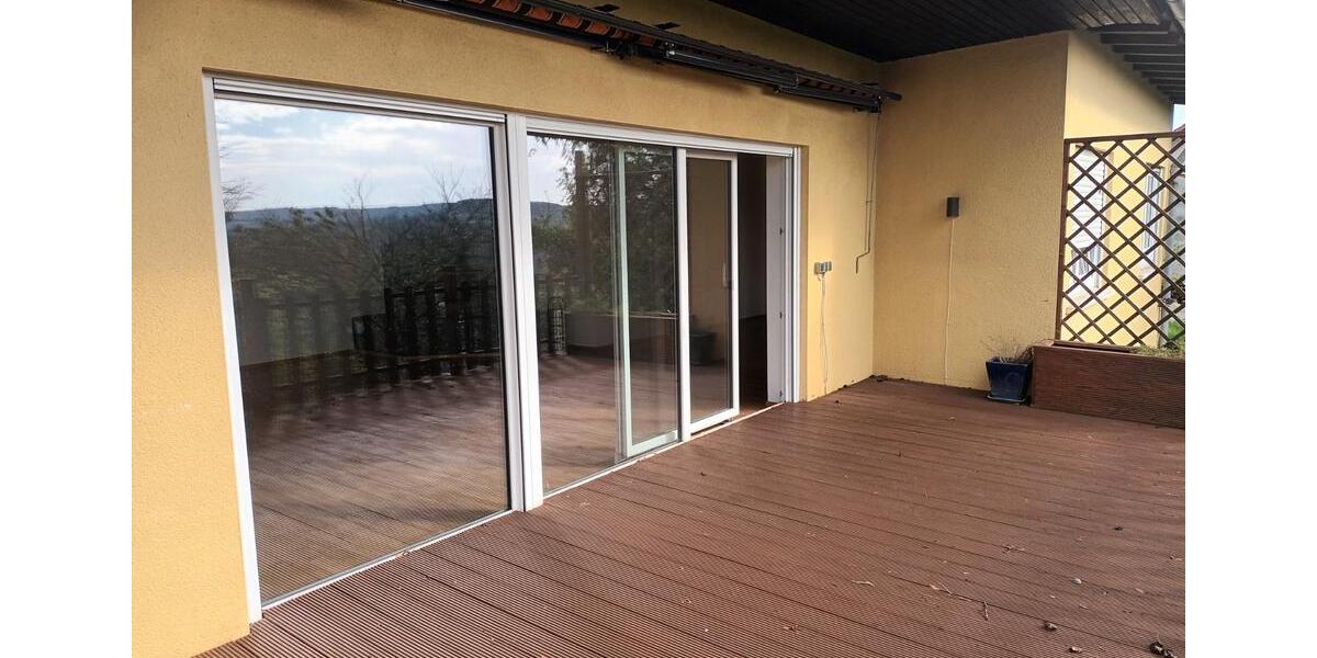 Erdgeschoßwohnung Beckingen - 3 Zimmer, 130 m&sup2;, 975&euro; | Angebot:25572199