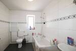 Einfamilienhaus Saarbrücken Burbach - 7 Zimmer, 148 m&sup2;, 230.000&euro; | Angebot:26723642