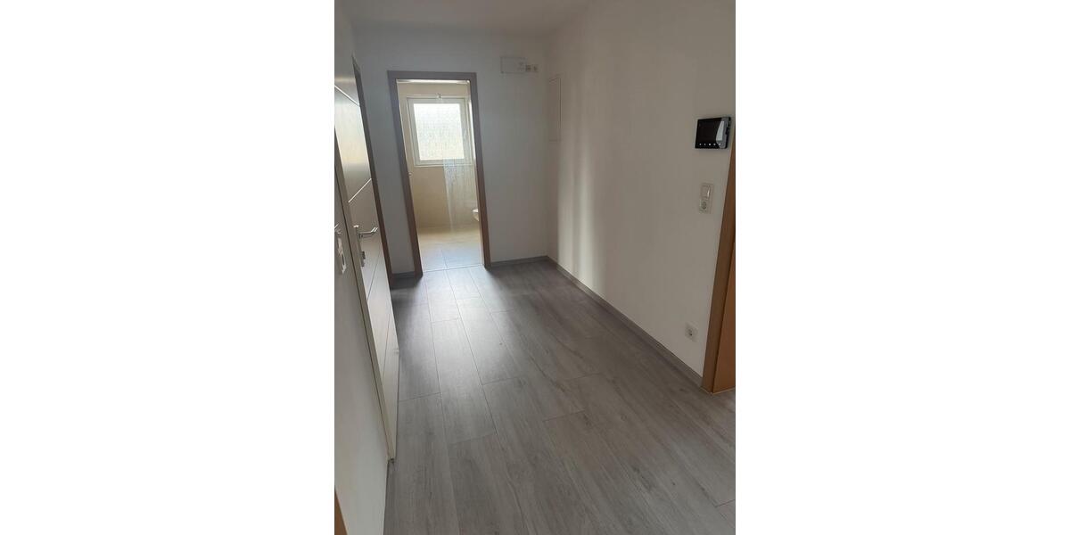 Etagenwohnung Heusweiler - 4 Zimmer, 90 m&sup2;, 800&euro; | Angebot:26613884