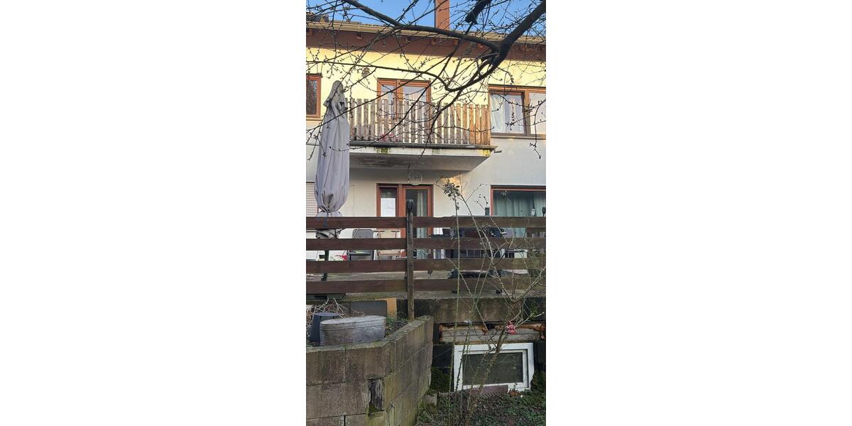 Etagenwohnung Saarlouis - 4 Zimmer, 96 m&sup2;, 250.000&euro; | Angebot:25342240