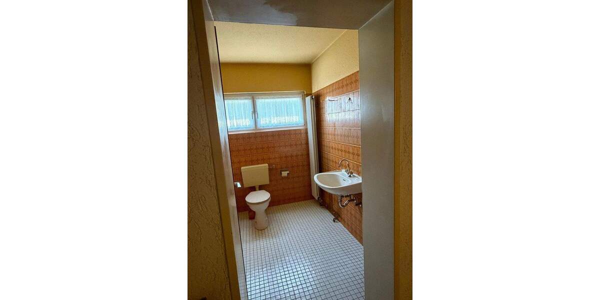 Reihenmittelhaus Ensdorf - 5 Zimmer, 130 m&sup2;, 219.000&euro; | Angebot:25657434