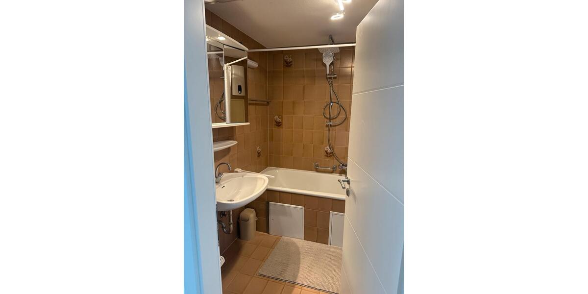 Etagenwohnung Saarlouis - 2 Zimmer, 43 m&sup2;, 610&euro; | Angebot:26697489
