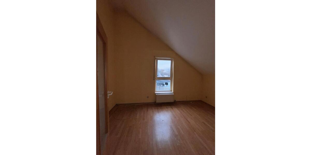 Maisonettenwohnung Saarlouis - 4 Zimmer, 104 m&sup2;, 220.000&euro; | Angebot:26591111