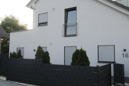 Wohnung Kirkel - 3 Zimmer, 95 m&sup2;, 1.135&euro; | Angebot:25934957