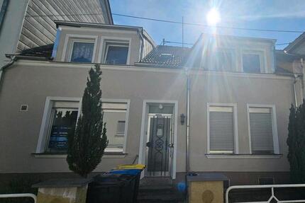 Haus Wadgassen - 245.000&euro; | Angebot:26698470