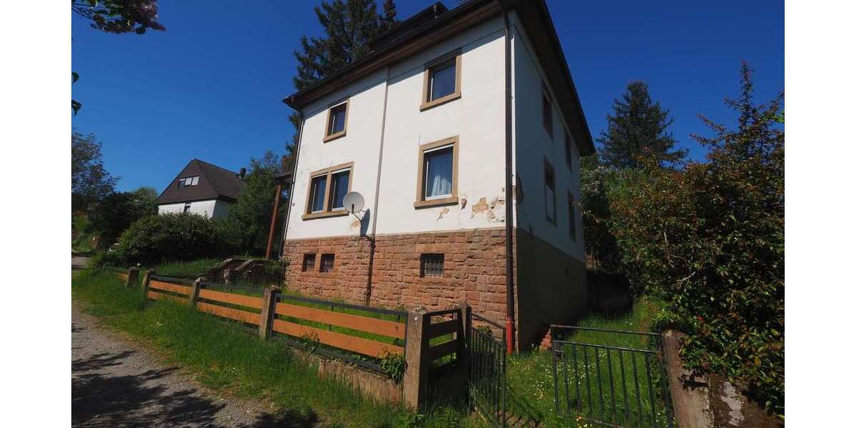 Einfamilienhaus Zweibrücken - 8 Zimmer, 176 m&sup2;, 220.000&euro; | Angebot:21947265