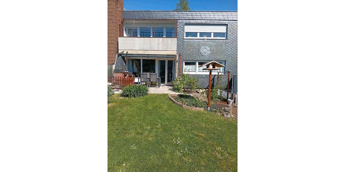 Reihenhaus Saarbrücken Eschberg - 7 Zimmer, 165 m&sup2;, 429.000&euro; | Angebot:26356073