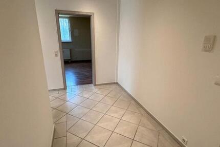 Wohnung Neunkirchen - 3 Zimmer, 92 m&sup2;, 950&euro; | Angebot:25843255