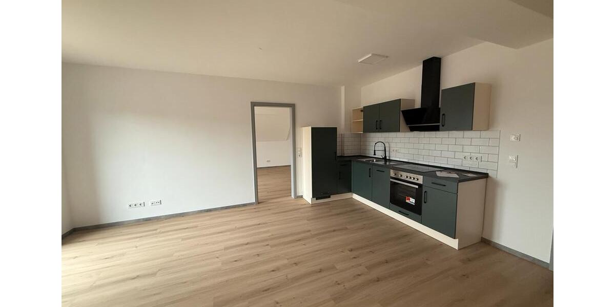 Etagenwohnung Saarbrücken Brebach-Fechingen - 2 Zimmer, 85 m&sup2;, 1.200&euro; | Angebot:25853637