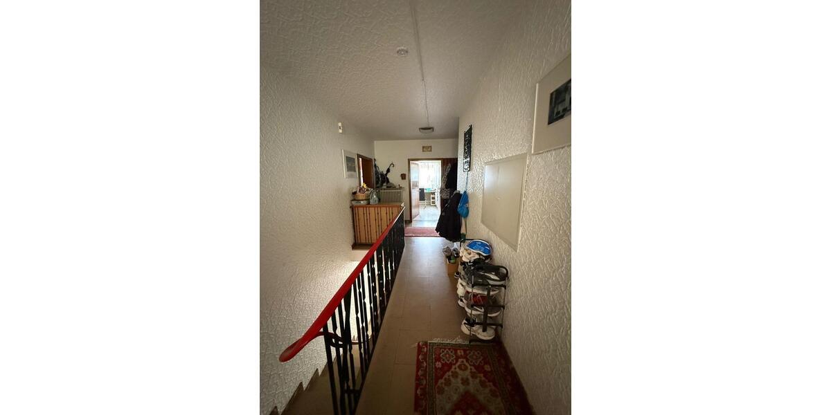 Einfamilienhaus Neunkirchen - 4 Zimmer, 140 m&sup2;, 1.450&euro; | Angebot:25886368
