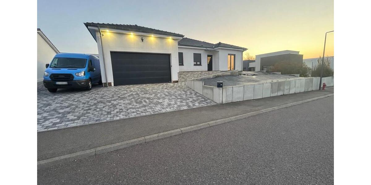 Bungalow Überherrn - 5 Zimmer, 142 m&sup2;, 389.000&euro; | Angebot:25810449