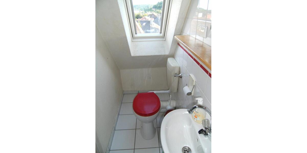 Dachgeschoßwohnung Saarbrücken Eschberg - 1 Zimmer, 23 m&sup2;, 550&euro; | Angebot:27638505