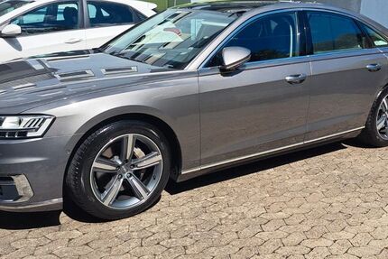 Audi A8 148.000 km 34.500 &euro; Neunkirchen 66538