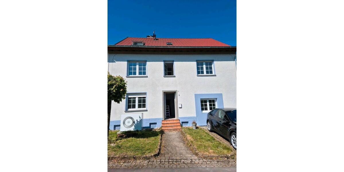 Dachgeschoßwohnung Rehlingen-Siersburg Siersburg - 3 Zimmer, 75 m&sup2;, 700&euro; | Angebot:26549980