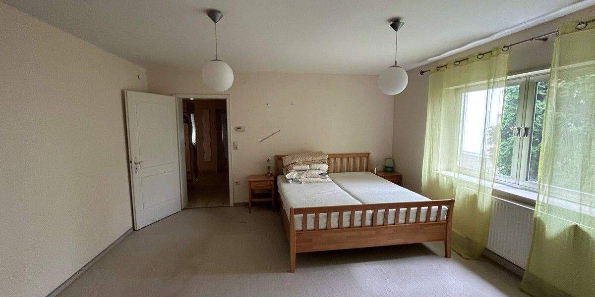 Einfamilienhaus Lebach - 8 Zimmer, 240 m&sup2;, 369.000&euro; | Angebot:25706687