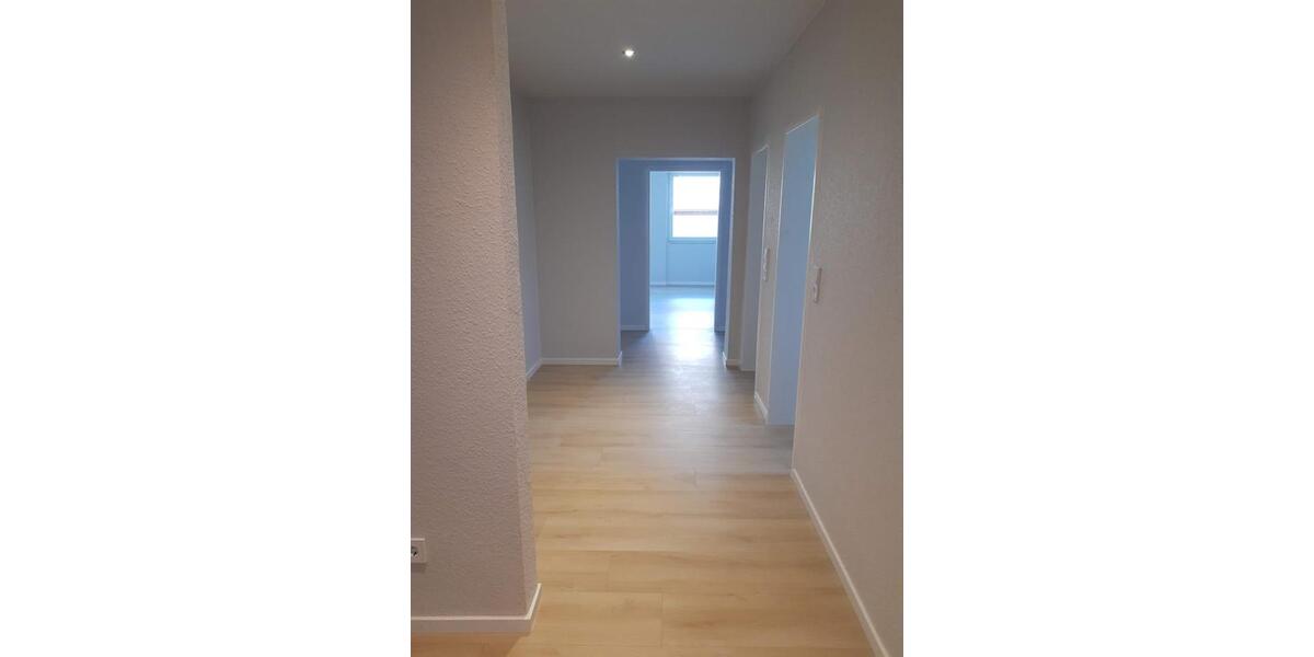 Erdgeschoßwohnung Zweibrücken - 4 Zimmer, 108 m&sup2;, 705&euro; | Angebot:25716157