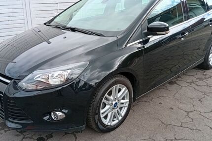 Ford Focus 152.000 km 3.200 &euro; Ottweiler 66564