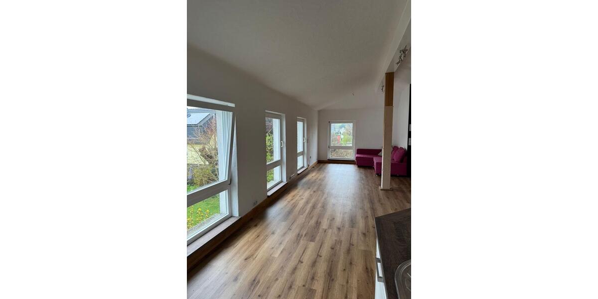 Etagenwohnung Saarlouis - 1 Zimmer, 80 m&sup2;, 650&euro; | Angebot:26699850