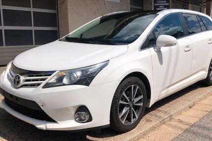 Toyota Avensis 312.305 km 3.500 &euro; Wadgassen 66787