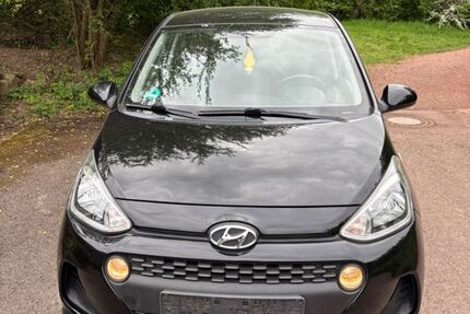 Hyundai i10 72.000 km 7.500 &euro; Saarbrücken 66130
