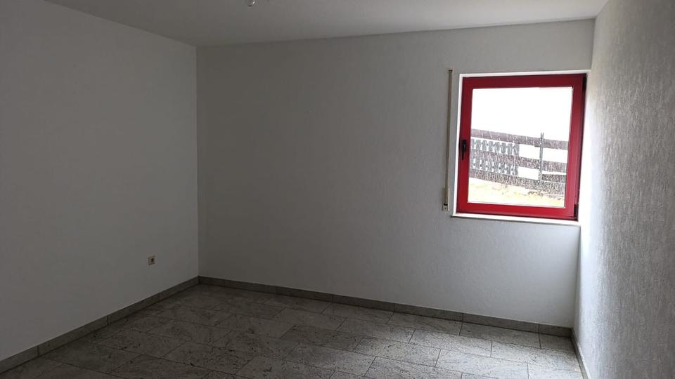Erdgeschoßwohnung Riegelsberg - 2 Zimmer, 68 m&sup2;, 600&euro; | Angebot:24839785