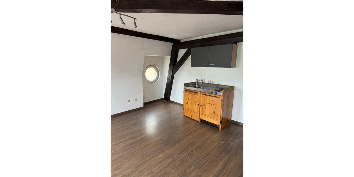 Dachgeschoßwohnung Illingen - 2 Zimmer, 42 m&sup2;, 350&euro; | Angebot:26588202