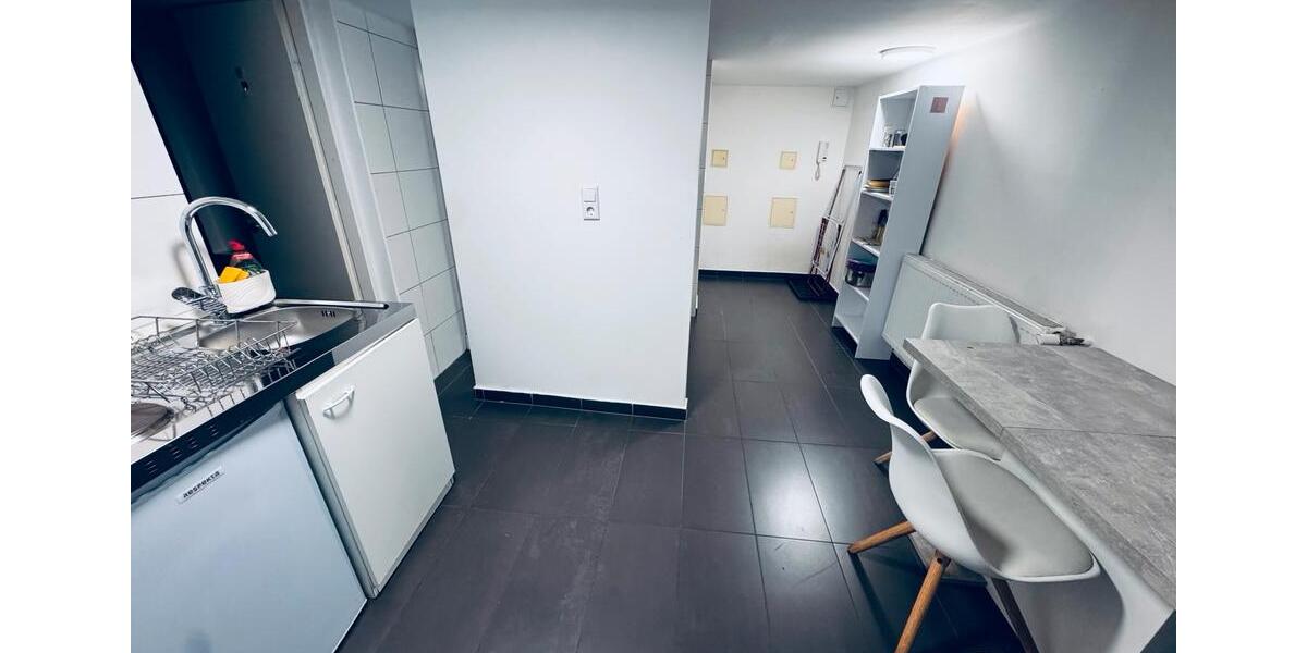 Etagenwohnung Saarbrücken Neue Bremm - 1.5 Zimmer, 25 m&sup2;, 480&euro; | Angebot:26087582