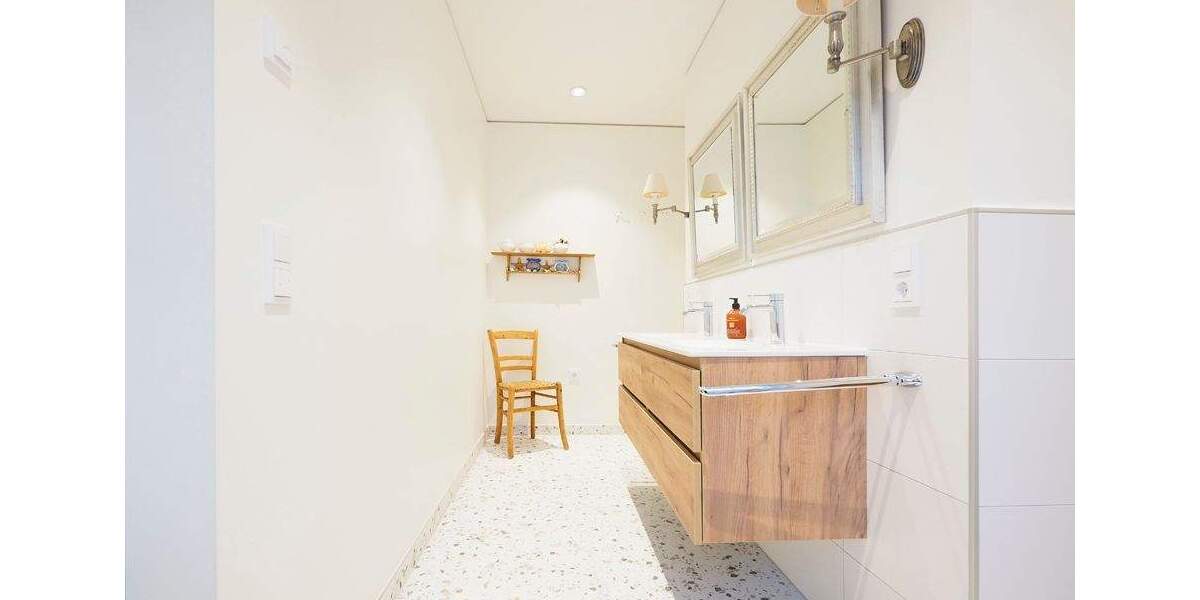 Etagenwohnung Saarbrücken Alt-Saarbrücken - 3 Zimmer, 121 m&sup2;, 795.000&euro; | Angebot:25675567