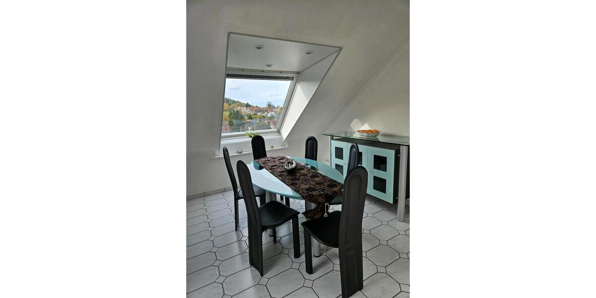 Dachgeschoßwohnung Saarbrücken Brebach-Fechingen - 4 Zimmer, 86 m&sup2;, 229.000&euro; | Angebot:26476052
