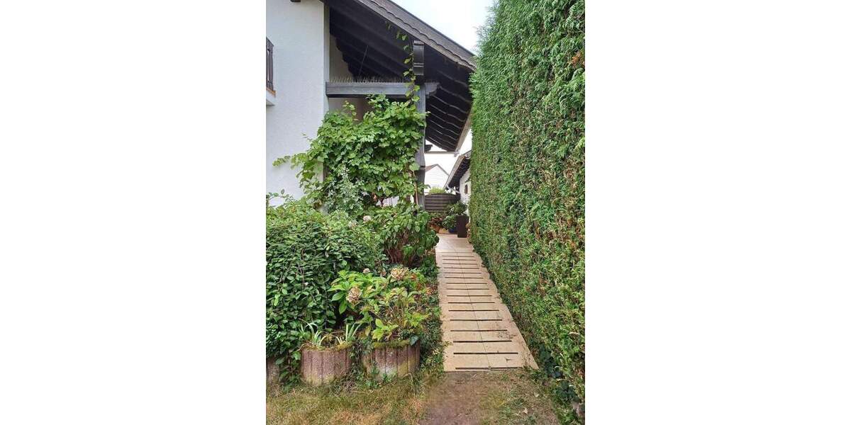 Mehrfamilienhaus, Wohnhaus Homburg Erbach - 5 Zimmer, 175 m&sup2;, 449.000&euro; | Angebot:25820132